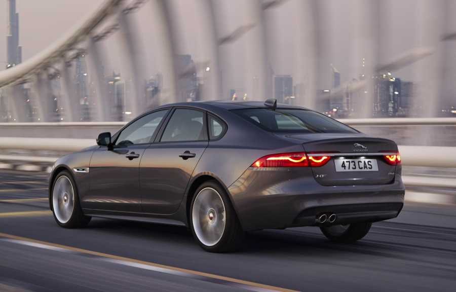 Jaguar XF