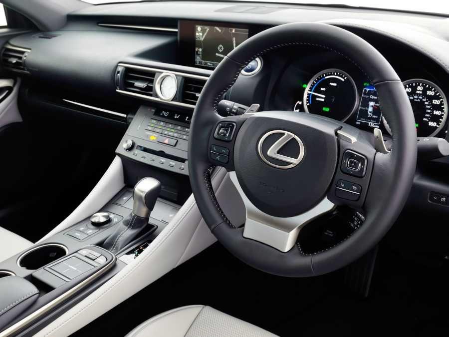 lexusrc300h-4